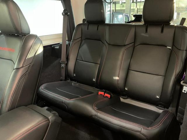 �㕔���Ȃ��������ƍ����Ē����܂����A�V�[�g�����ɂ����ł߂̑f�ނƂȂ��Ă���ׁA���s�Ȃǂ����K�ł��B