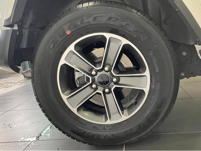 �y�^�C���z�����P�W�C���`�A���~�z�C�[���ł��B