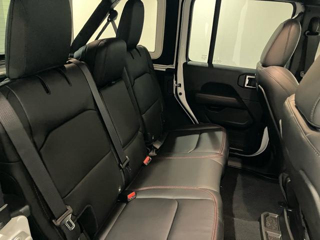 �㕔���Ȃ��L���̂ł������ƍ����Ē����܂����A�V�[�g�����ɂ����ł߂̑f�ނƂȂ��Ă���ׁA���s�Ȃǂ����K�ł��B