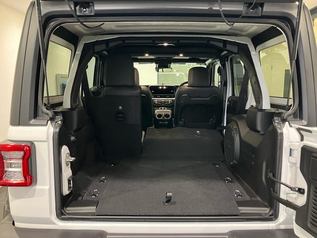 �V�[�g�A�����W�ɂ���đ傫�Ȃ��̂��璷�ڕ��܂ł��ڂ������܂��B