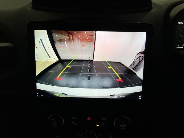 ジープ・レネゲード アルティテュード　ｅ－ハイブリッド　新車保証継承付　整備付　弊社デモカー　純正１０．１インチナビ　ＡｐｐｌｅＣａｒＰｌａｙ　ＡｎｄｒｏｉｄＡｕｔｏ　アダプティブクルーズコントロール　Ｂカメラ　ＤＳＲＣ　レザーシート　シートヒーター（31枚目）