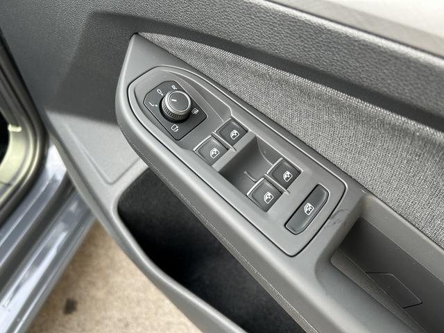 ゴルフヴァリアント eTSI アクティブ プラチナムエディション(15枚目)