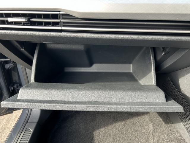 ゴルフヴァリアント eTSI アクティブ プラチナムエディション(37枚目)