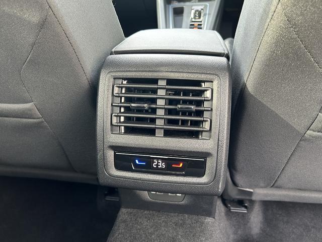 ゴルフヴァリアント eTSI アクティブ プラチナムエディション(42枚目)