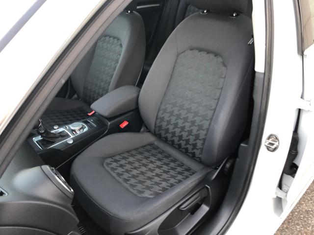 スポーツバック1.4TFSI 後期モデル 充実装備 禁煙車(13枚目)
