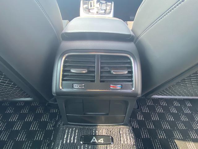 2.0TFSI 後期モデル S-LINEパッケージ ハーフレザーシート 純正ナビ 地デジ Bluetooth スマートキー プッシュスタート デイライト(43枚目)
