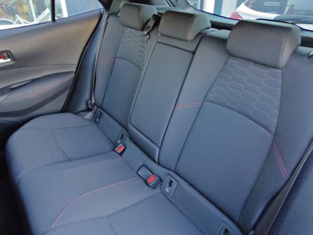 カローラスポーツ Ｇ　Ｚ　６ＭＴ　大型ディスプレイ　純正ナビ＆ＴＶ　バックカメラ　コーナーセンサー　ＬＥＤヘッドライト　ＥＴＣ　ＬＤＡ　レーダークルーズコントロール　オートハイビーム（28枚目）