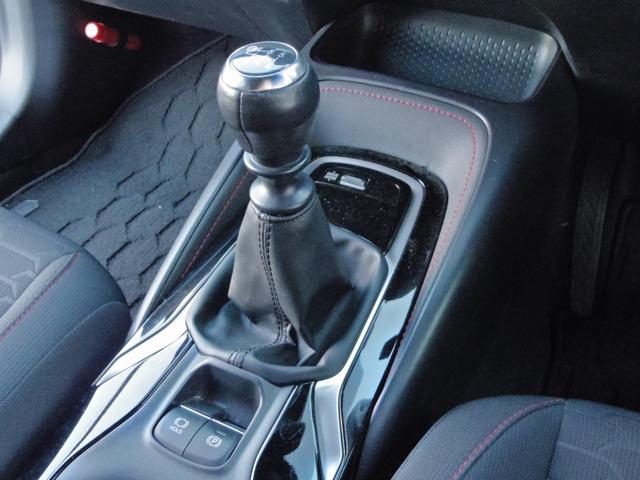 カローラスポーツ Ｇ　Ｚ　６ＭＴ　大型ディスプレイ　純正ナビ＆ＴＶ　バックカメラ　コーナーセンサー　ＬＥＤヘッドライト　ＥＴＣ　ＬＤＡ　レーダークルーズコントロール　オートハイビーム（32枚目）