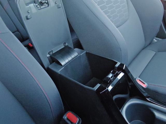 カローラスポーツ Ｇ　Ｚ　６ＭＴ　大型ディスプレイ　純正ナビ＆ＴＶ　バックカメラ　コーナーセンサー　ＬＥＤヘッドライト　ＥＴＣ　ＬＤＡ　レーダークルーズコントロール　オートハイビーム（48枚目）