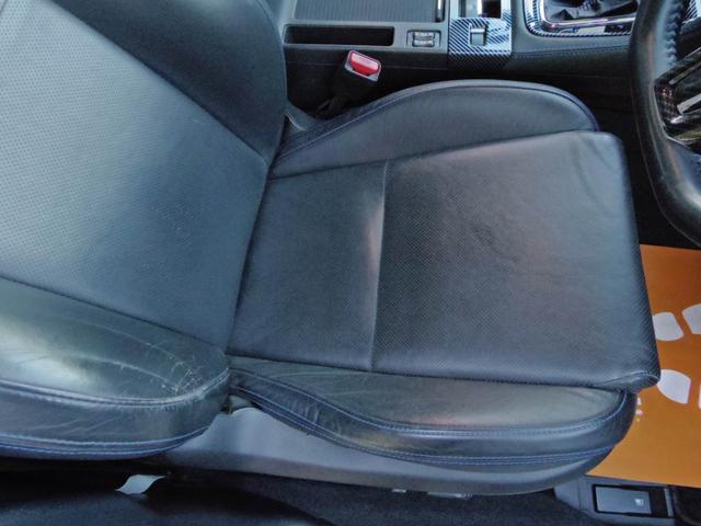 レヴォーグ ２．０ＧＴ－Ｓアイサイト　ユーザー買い取り　アイサイト　ミラー型前後ドライブレコーダー　カーボンドアミラー　ＢＬＵＥＴＯＯＴＨ　クルーズコントロール　４ＷＤ　ＥＴＣ　スペアキー（24枚目）