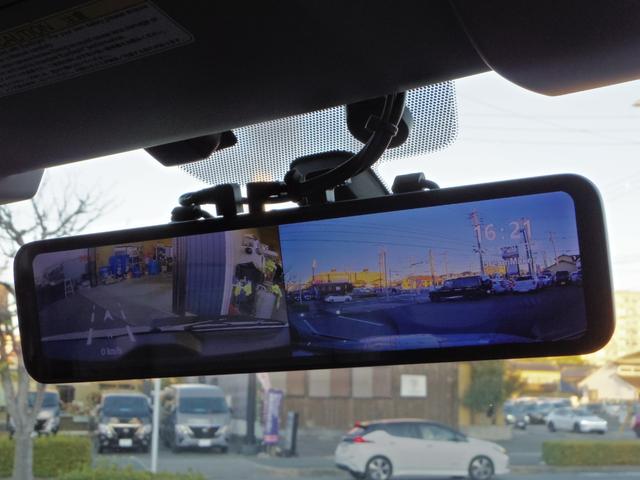 レヴォーグ ２．０ＧＴ－Ｓアイサイト　ユーザー買い取り　アイサイト　ミラー型前後ドライブレコーダー　カーボンドアミラー　ＢＬＵＥＴＯＯＴＨ　クルーズコントロール　４ＷＤ　ＥＴＣ　スペアキー（56枚目）