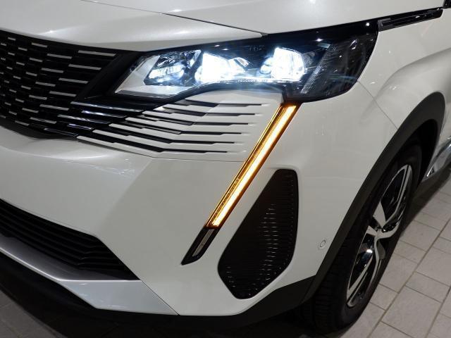 ３００８ ＧＴハイブリッド４　８ＡＴ　ＰＨＥＶ　４ＷＤ　フルＬＥＤヘッドライト　サンルーフ　運転席パワーシート　フロントシートヒーター（40枚目）