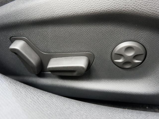 ４０８ ＧＴハイブリッド　新車保証継承／純正ナビ／電動シート／シートヒーター／３６０°カメラ／ハンドルヒーター／ＡＣＣ／レーンキープアシスト／レーンポジショングアシスト／電動テールゲート／ブラインドスポットモニター（35枚目）