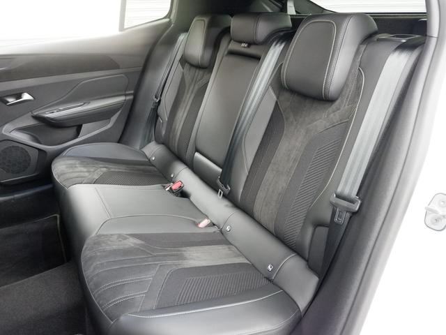 ４０８ ＧＴハイブリッド　新車保証継承／純正ナビ／電動シート／シートヒーター／３６０°カメラ／ハンドルヒーター／ＡＣＣ／レーンキープアシスト／レーンポジショングアシスト／電動テールゲート／ブラインドスポットモニター（40枚目）