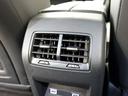 リアシートにもエアコン吹き出し口をご用意。