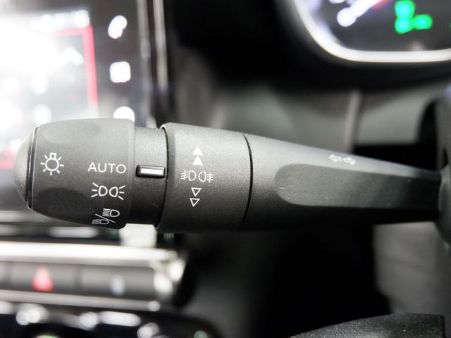 C3 エアクロス マックス ブルーHDi 新車保証継承/サンルーフ/バックカメラ/LEDヘッドライト/バックソナー/クルーズコントロール/スピードリミッター/レーンデパーチャーウォーニング/グリップコントロール/インテリジェントハイビーム(15枚目)