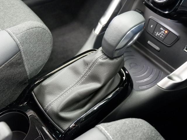 C3 エアクロス マックス ブルーHDi 新車保証継承/サンルーフ/バックカメラ/LEDヘッドライト/バックソナー/クルーズコントロール/スピードリミッター/レーンデパーチャーウォーニング/グリップコントロール/インテリジェントハイビーム(29枚目)