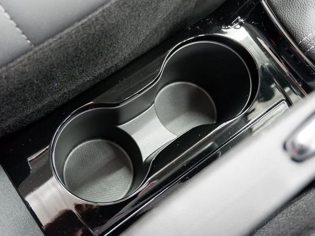 C3 エアクロス マックス ブルーHDi 新車保証継承/サンルーフ/バックカメラ/LEDヘッドライト/バックソナー/クルーズコントロール/スピードリミッター/レーンデパーチャーウォーニング/グリップコントロール/インテリジェントハイビーム(31枚目)