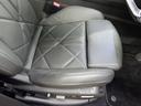 運転席座面。