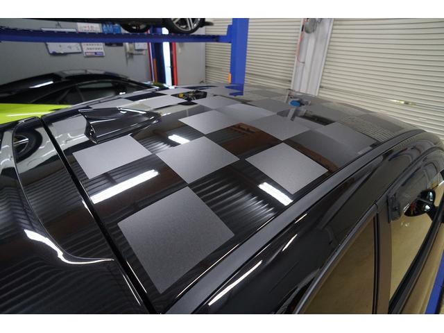 スコルピオーネオーロ 正規ディ-ラ-車 右ハンドル 5速MT 60台限定 新車保証 低ダストパッド サイドバイザー ドルフィンアンテナ Beatsオーディオ AppleCarPlay ETC スコルピオーネオーロ特別装備(20枚目)