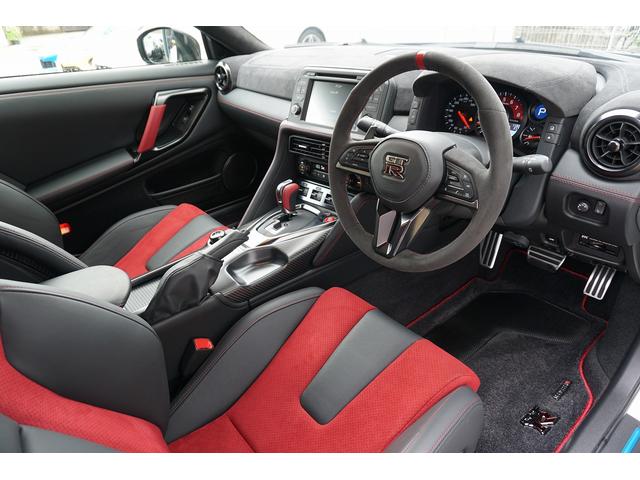 GT-R ニスモ スペシャルエディション MY22 NISMOスポーツリセッティング カーボンブレーキ レカロカーボンシート チタンマフラー(バルブ付) RAYS鍛造AW カーボンエクステ&インテ BOSE 屋内保管 雨天/サーキット走行無(13枚目)