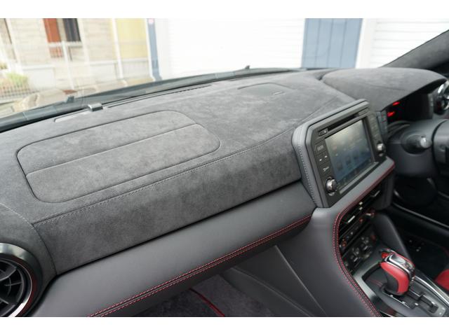 GT-R ニスモ スペシャルエディション MY22 NISMOスポーツリセッティング カーボンブレーキ レカロカーボンシート チタンマフラー(バルブ付) RAYS鍛造AW カーボンエクステ&インテ BOSE 屋内保管 雨天/サーキット走行無(37枚目)