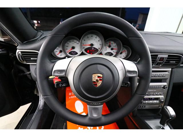 ９１１ ９１１カレラＳ　ＰＣＣＢカーボンブレーキ　ＯＰスポーツシート　レザーパッケージ　ＢＯＳＥオーディオ　サンルーフ　左ハンドル　Ｄ車　シートヒーター　ＰＳＭ　黒革シート　クルーズコントロール　可変リアウイング　３．２万ｋ（21枚目）