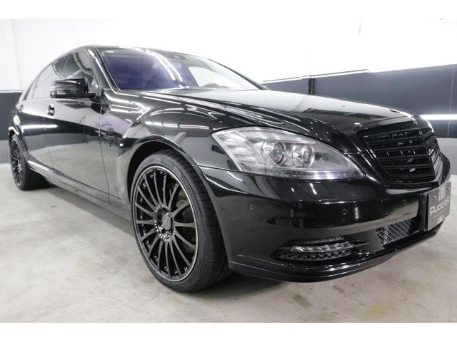 Sクラス S550 ブルーエフィシェンシー ロング 後期モデル リアエンターテイメント カールソン20インチアルミ 左ハンドル 黒革シート ディーラー車 社外地デジチューナー スモークヘッドライト カールソンエンブレム サンルーフ 5.2万キロ スペア(5枚目)