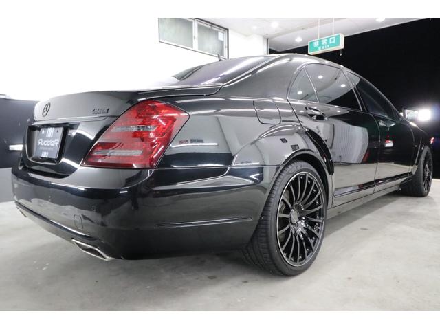 Sクラス S550 ブルーエフィシェンシー ロング 後期モデル リアエンターテイメント カールソン20インチアルミ 左ハンドル 黒革シート ディーラー車 社外地デジチューナー スモークヘッドライト カールソンエンブレム サンルーフ 5.2万キロ スペア(7枚目)