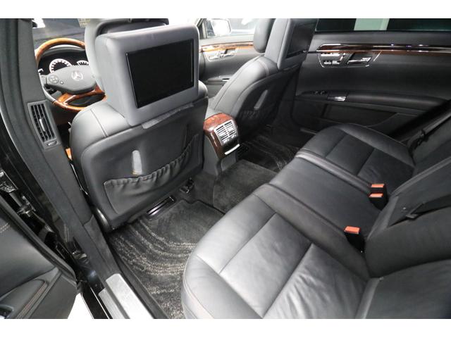 Sクラス S550 ブルーエフィシェンシー ロング 後期モデル リアエンターテイメント カールソン20インチアルミ 左ハンドル 黒革シート ディーラー車 社外地デジチューナー スモークヘッドライト カールソンエンブレム サンルーフ 5.2万キロ スペア(25枚目)