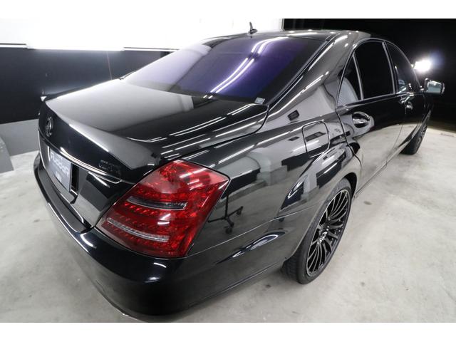 Sクラス S550 ブルーエフィシェンシー ロング 後期モデル リアエンターテイメント カールソン20インチアルミ 左ハンドル 黒革シート ディーラー車 社外地デジチューナー スモークヘッドライト カールソンエンブレム サンルーフ 5.2万キロ スペア(39枚目)