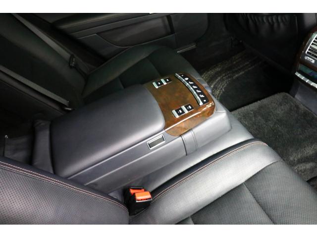Sクラス S550 ブルーエフィシェンシー ロング 後期モデル リアエンターテイメント カールソン20インチアルミ 左ハンドル 黒革シート ディーラー車 社外地デジチューナー スモークヘッドライト カールソンエンブレム サンルーフ 5.2万キロ スペア(76枚目)