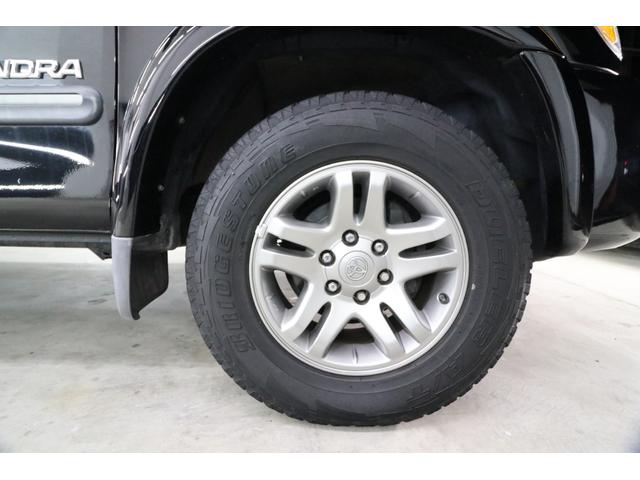 タンドラ アクセスキャブ SR5 ステップサイド タコマグリル 新車並行車 純正アルミホイール HDDナビ 地デジ ETC 本国取扱説明書有り キーロック付ハードトノカバー キーレス ヒッチメンバー 25000マイル コラムAT(33枚目)