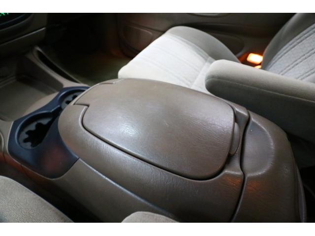 タンドラ アクセスキャブ SR5 ステップサイド タコマグリル 新車並行車 純正アルミホイール HDDナビ 地デジ ETC 本国取扱説明書有り キーロック付ハードトノカバー キーレス ヒッチメンバー 25000マイル コラムAT(66枚目)