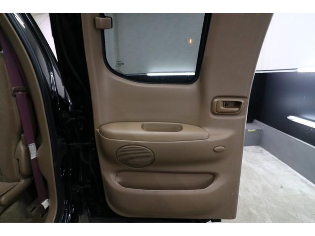 タンドラ アクセスキャブ SR5 ステップサイド タコマグリル 新車並行車 純正アルミホイール HDDナビ 地デジ ETC 本国取扱説明書有り キーロック付ハードトノカバー キーレス ヒッチメンバー 25000マイル コラムAT(70枚目)