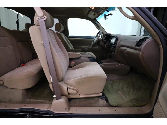 タンドラ アクセスキャブ SR5 ステップサイド タコマグリル 新車並行車 純正アルミホイール HDDナビ 地デジ ETC 本国取扱説明書有り キーロック付ハードトノカバー キーレス ヒッチメンバー 25000マイル コラムAT(79枚目)