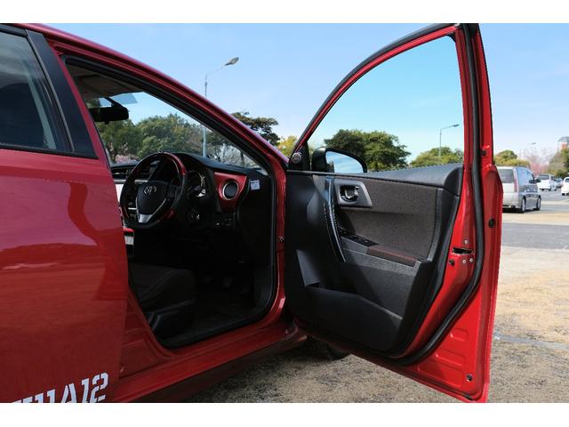 トヨタ オーリス その他 ｒｓ ６速ｍｔ シャア専用オーリス シャア専用ナビ ｚｔ指揮官専用パーツ 中古車検索 くるまのニュース