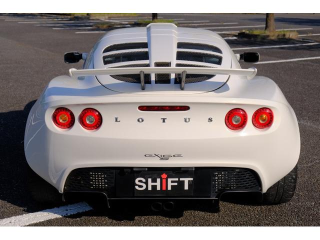 エキシージ Ｓツーリング　クラブレーサーシート　レッドブレーキキャリーパー　スポーツマフラー　　車高調　対策ラジエター　ツーリングパック（12枚目）