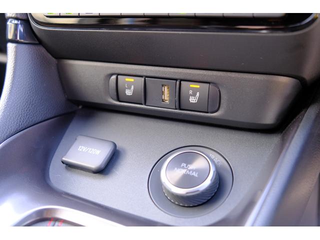 ＧＲヤリス ＲＺ　ハイパフォーマンス　ファースト　エディション　１オーナー禁煙車　屋内保管　サーキット未走行　純正ｏｐマーブル柄カーボンルーフ　ＧＲストラットタワーバー　ＪＢＬオーディオ　Ｔ－コネクトナビＴＶ　予防安全パッケージ　シート＆ステアヒーター（18枚目）