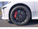 ＲＺ　ハイパフォーマンス　ファースト　エディション　１オーナー禁煙車　屋内保管　サーキット未走行　純正ｏｐマーブル柄カーボンルーフ　ＧＲストラットタワーバー　ＪＢＬオーディオ　Ｔ－コネクトナビＴＶ　予防安全パッケージ　シート＆ステアヒーター（40枚目）