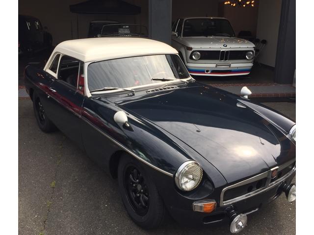 ＭＧＢ 　レーシングカスタム　ハードトップ　ローダウン　ルーカスフォグ　スポットランプ　ナルディステアリング　ニュータイヤ　８本スポークホイール　ＳＵツインキャブ　ルーカスゴールドコイル（4枚目）