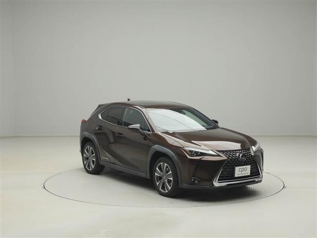 UX UX300e バージョンL レクサス認定中古車CPO 18インチアルミホイール ブラインドスポットモニター パーキングサポートブレーキ(静止物) パノラミックビューモニター おくだけ充電 ムーンルーフ 充電ケーブル(8枚目)