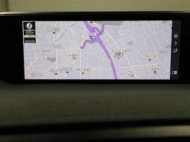 UX UX300e バージョンL レクサス認定中古車CPO 18インチアルミホイール ブラインドスポットモニター パーキングサポートブレーキ(静止物) パノラミックビューモニター おくだけ充電 ムーンルーフ 充電ケーブル(14枚目)