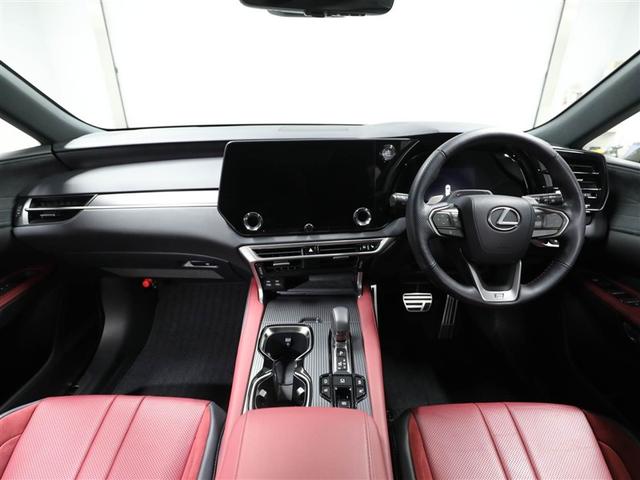 ＲＸ ＲＸ３５０　Ｆスポーツ　レクサス認定中古車ＣＰＯ　パノラマルーフ　ルーフレール　寒冷地仕様　ブラインドスポットモニター　パノラミックビューモニター　おくだけ充電　本革シート　Ｆ専用オレンジブレーキキャリパー　輻射ヒーター（10枚目）