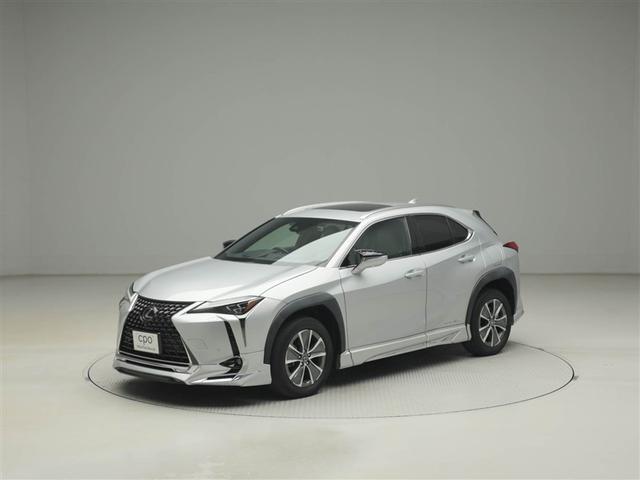 UX UX300e バージョンC レクサス認定中古車CPO ルーフレール ハンズフリーパワーバックドア 三眼フルLEDヘッドランプ ブラインドスポットモニター パーキングサポートブレーキ(静止物) パノラミックビューモニター(2枚目)