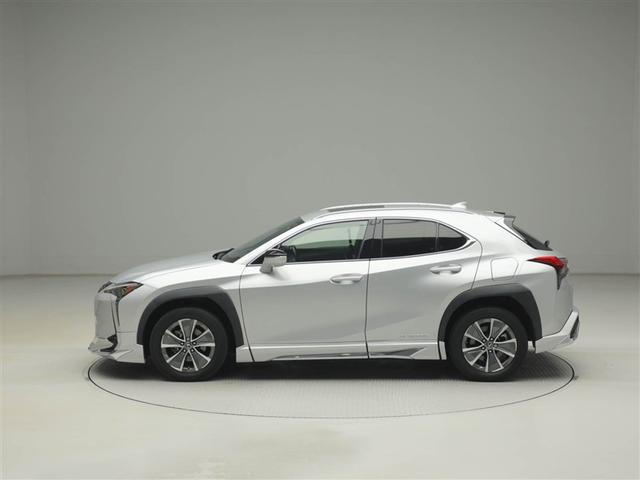 UX UX300e バージョンC レクサス認定中古車CPO ルーフレール ハンズフリーパワーバックドア 三眼フルLEDヘッドランプ ブラインドスポットモニター パーキングサポートブレーキ(静止物) パノラミックビューモニター(3枚目)