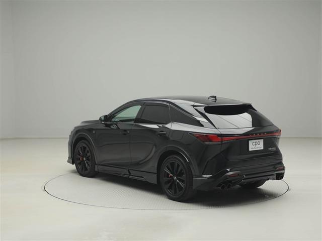 ＲＸ ＲＸ５００ｈ　Ｆスポーツパフォーマンス　レクサス認定中古車ＣＰＯ　２１インチアルミホイール　Ｆ専用オレンジブレーキキャリパー　マークレビンソンプレミアムサラウンドサウンドシステム　ムーンルーフ　輻射ヒーター（3枚目）