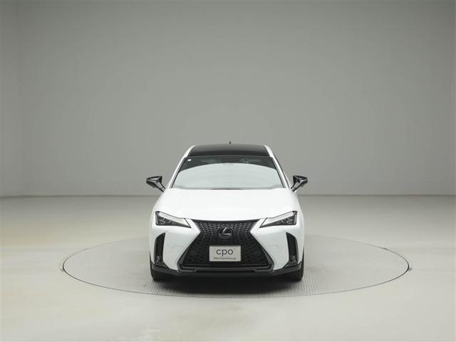 ＵＸ ＵＸ２５０ｈ　Ｆスポーツエモーショナルエクスプローラ　レクサス認定中古車ＣＰＯ　１８インチアルミホイール　ルーフレール　三眼フルＬＥＤヘッドランプ　パーキングサポートブレーキ　ブラインドスポットモニター　パノラミックビューモニター　ムーンルーフ（9枚目）