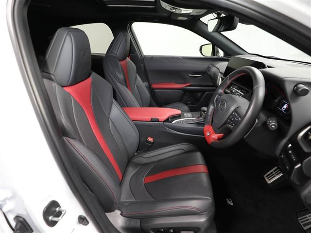 ＵＸ ＵＸ２５０ｈ　Ｆスポーツエモーショナルエクスプローラ　レクサス認定中古車ＣＰＯ　１８インチアルミホイール　ルーフレール　三眼フルＬＥＤヘッドランプ　パーキングサポートブレーキ　ブラインドスポットモニター　パノラミックビューモニター　ムーンルーフ（11枚目）