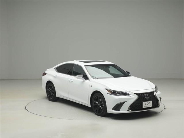 ＥＳ ＥＳ３００ｈ　Ｆスポーツ　レクサス認定中古車ＣＰＯ　１９インチアルミホイール　オートマチックハイビーム　ブラインドスポットモニター　パーキングサポートブレーキ　おくだけ充電　レーダークルーズコントロール（全車速追従機能付）（8枚目）